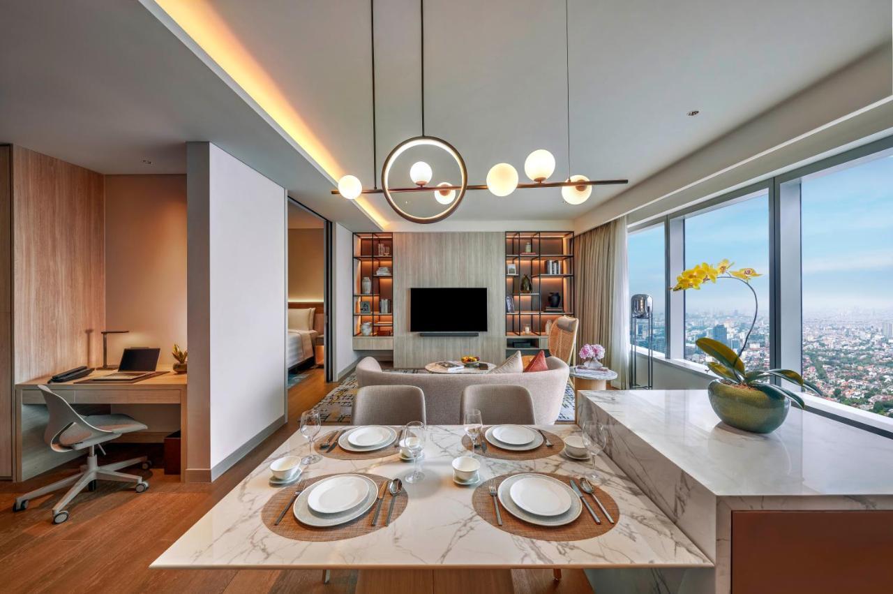 Parkroyal Serviced Suites Jakarta Buitenkant foto